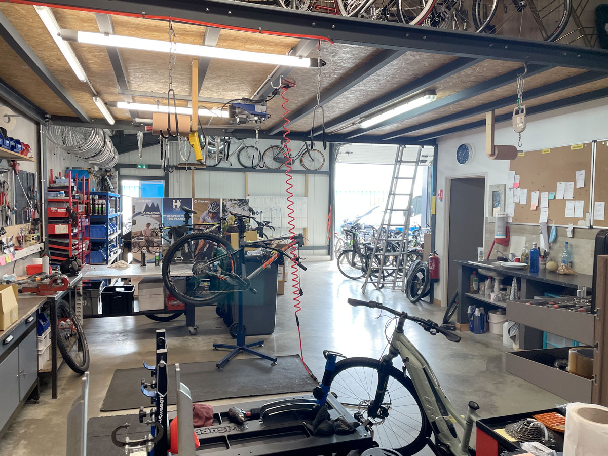 Atelier vélos musculaire et VAE Royan